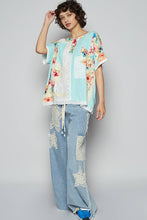 Aqua POL Round neck short sleeve floral knit rib top