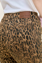 Leopard High Waist T.C. KIMBERLY Classic Straight Judy Blue Jeans