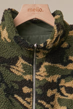 Green Reversible Lined Puffer Vest with Zip Front