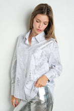 IT3269 Metallic Foil Long Sleeve Button Down Shirt: Silver / L