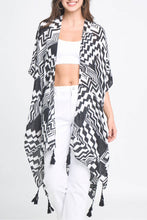 Black Geometric Art Kimono