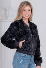 Black Textured Rosette Embellishment fur