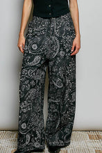 Vintage Washed Printed Twill Wide-Leg Woven Pants: BLACK PAISLEY