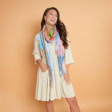 Parchment Rayanne 3/4 Sleeve V-Neck Mid-Length Tiered Dress