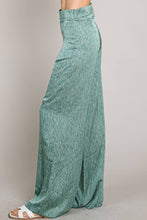 Green Wide leg waist band side zipper satin pants