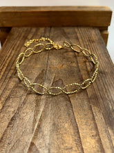 Alice Choker Necklace