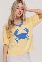 Yellow Blue Short Sleeve V-Neck Jacquard Top with Contrasting Neck Band