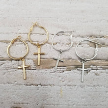 Cross Earring: Silver