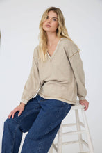 WASHED INVERTED SEAM DETAIL LONG SLEEVE KNIT TOP: EGGPLANT