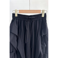 X9932CP Ruffle Cargo Wide-Leg Pants: BLACK / M
