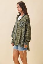 8376EN Kambrie Plaid Flannel Shirt: Red / Contemporary / M