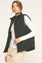 Black Contrast Zip Cropped Puffer Vest