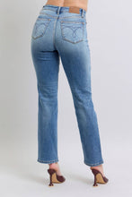 Medium Vintage Wash Thermal Straight Judy Blue Jeans