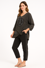 Nero Sequin Peace Top