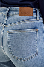 Light Mid Rise "BILLIE" Boyfriend LT Light Iced Judy Blue Jeans