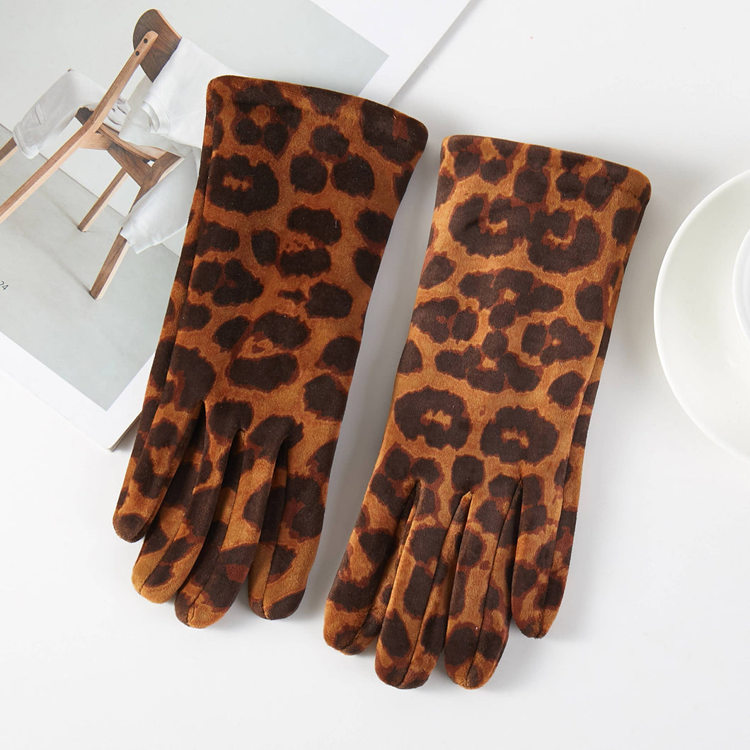 Brown Leopard Pattern all over Cozy Winter Gloves