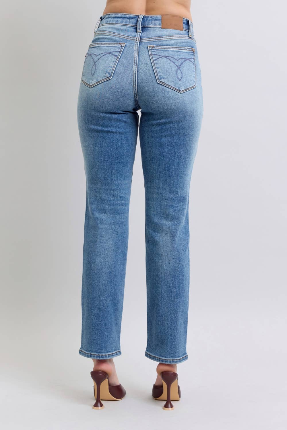 Medium Vintage Wash Thermal Straight Judy Blue Jeans
