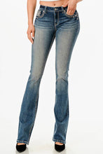 Double Horse Shoe Modify Mid-Rise Boot Cut Grace Jeans