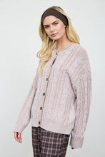 WASHED PATTERN CABLE KNIT BUTTON DOWN CARDIGAN: LIGHT KHAKI