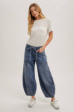 Med Wash Denim Mid Waist Drawstring Barrel Jeans