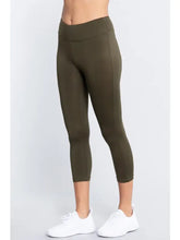 True Olive Workout Capri Length Pants