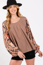 Brown Floral Contrast Solid Sage+Fig Top
