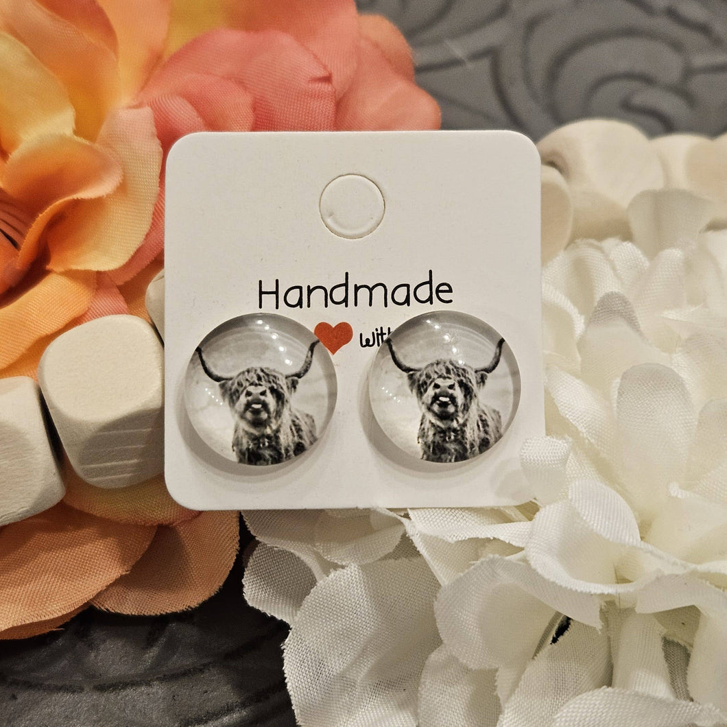Highland Cow Stud Earrings – Handcrafted, Hypoallergenic