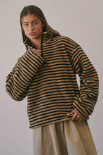 HT3686 Mandy Half Zip Fleece Pullover (TAUPE/BLACK): TAUPE/BLACK / S-M-L (3-2-1)