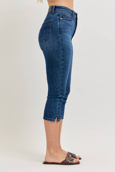 Dark High Waist T.C. Judy Blue Capris w/ Shield Back Pkts