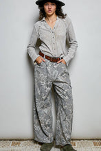 Vintage Washed Printed Twill Wide-Leg Woven Pants: BLACK PAISLEY