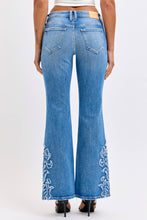 Low Rise Western Relaxed Flare Cello Jeans with Frayed Patch