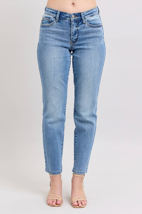 Medium Cellphone Pocket Vintage Wash Slim Fit Judy Blue Jeans