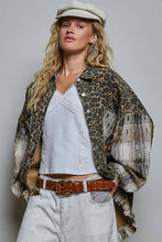 Allover Print Pattern Raw-Edge Fringe Trim Shirt Jacket: CHOCO MULTI / L