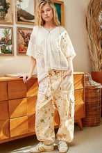 Natural V-neck short sleeve crochet contrast solid POL top