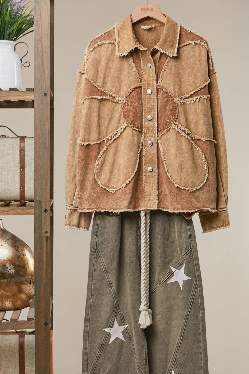 Khaki Corduroy Flower Appliqué Shirt Jacket