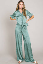 Green Wide leg waist band side zipper satin pants