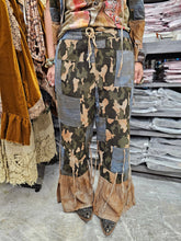 Camo Tough Pants: Sm