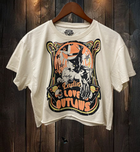Natural Ladies Love Outlaws Vintage Relaxed Crop T-shirt