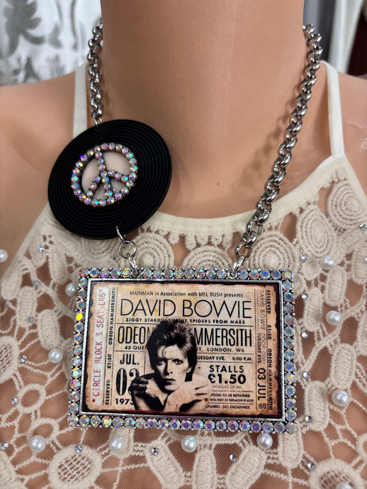 David Bowie Gypsy South Necklace 4/29/25 9856