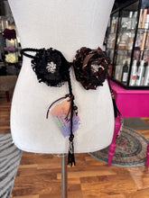 Alicat Floral Belts 8/18/26 1380