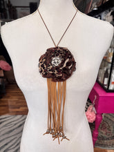 Alicat Statement Necklace 2 8/18/26 1381