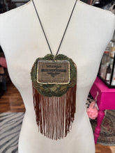 Alicat Statement Necklace 2 8/18/26 1381