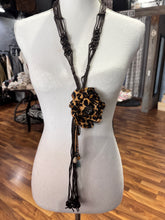 Alicat Statement Necklace 3 8/18/26 1384