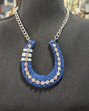 AliCat Original Horseshoe Necklace 8/28/25 1140