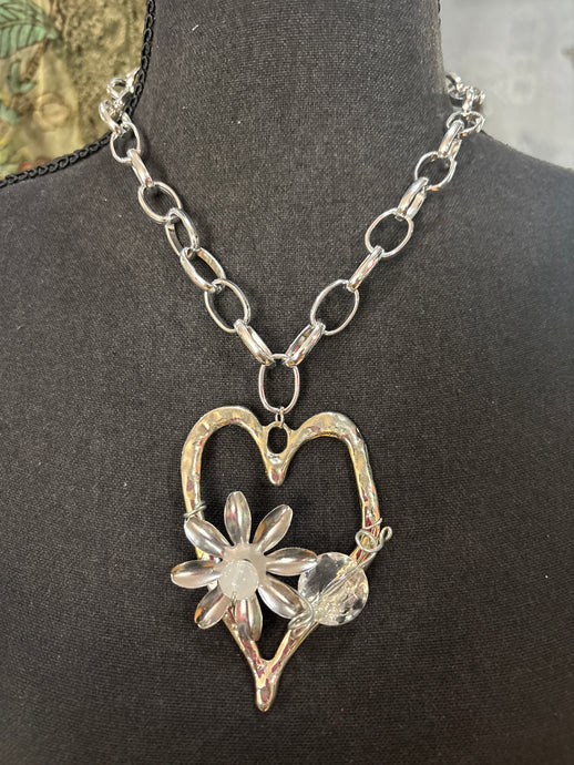 AliCat Original Hearts Necklace 8/28/25 1144