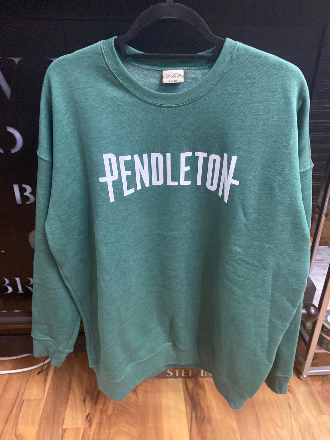Heather Forest Premium Pendleton Solid Graphic Sweatshirt 12/6/23 7685
