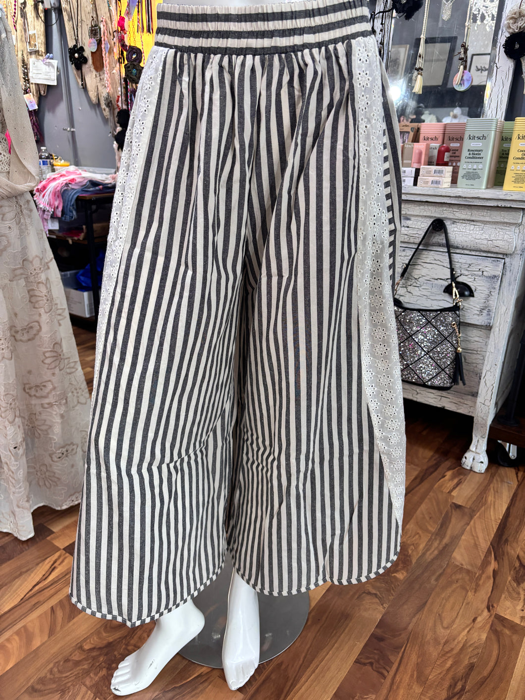 Black Floral Eyelet Side Elastic Stripes Wide Leg Bibi Pants 5/27/26 1306