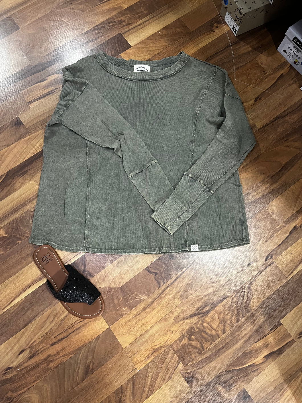 Olive Mineral Wash Long Sleeve Top 9/13/23 7025
