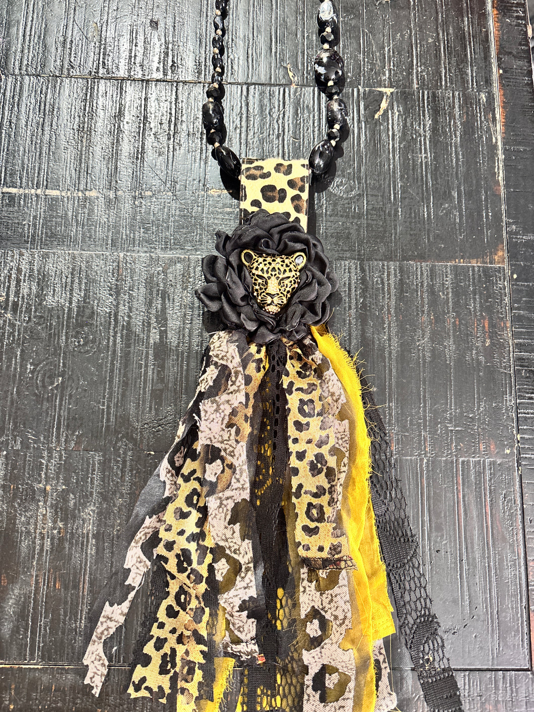 Alicat Leopard Necklace 9/17/26 1446