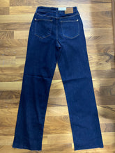 Dark High Waist Vintage & Back Darts Straight Judy Blue Jeans 9/29/23 7141